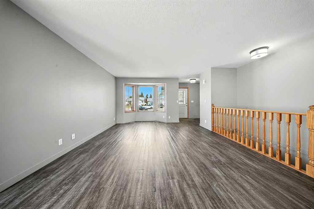 MLS® A2253275 - 4638 48A Avenue Close  in Central Core Sylvan Lake, Residential