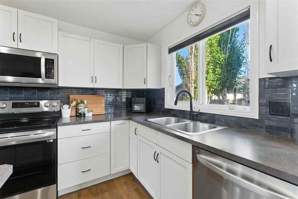 MLS® #A2253278 - 751 Prestwick Circle SE in McKenzie Towne Calgary, Residential Open Houses