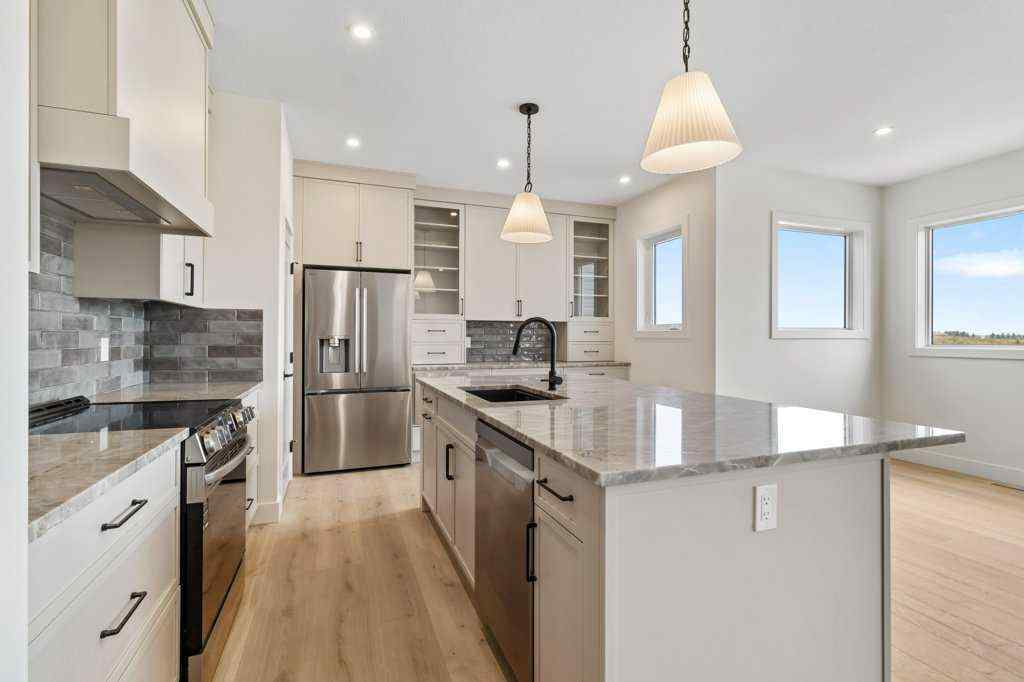 MLS® A2253279 - 10 Aura Drive  in Aurora Blackfalds, Residential