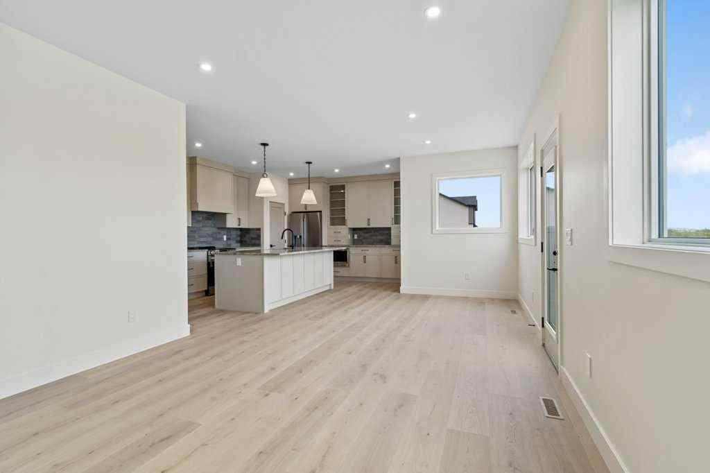 MLS® A2253279 - 10 Aura Drive  in Aurora Blackfalds, Residential