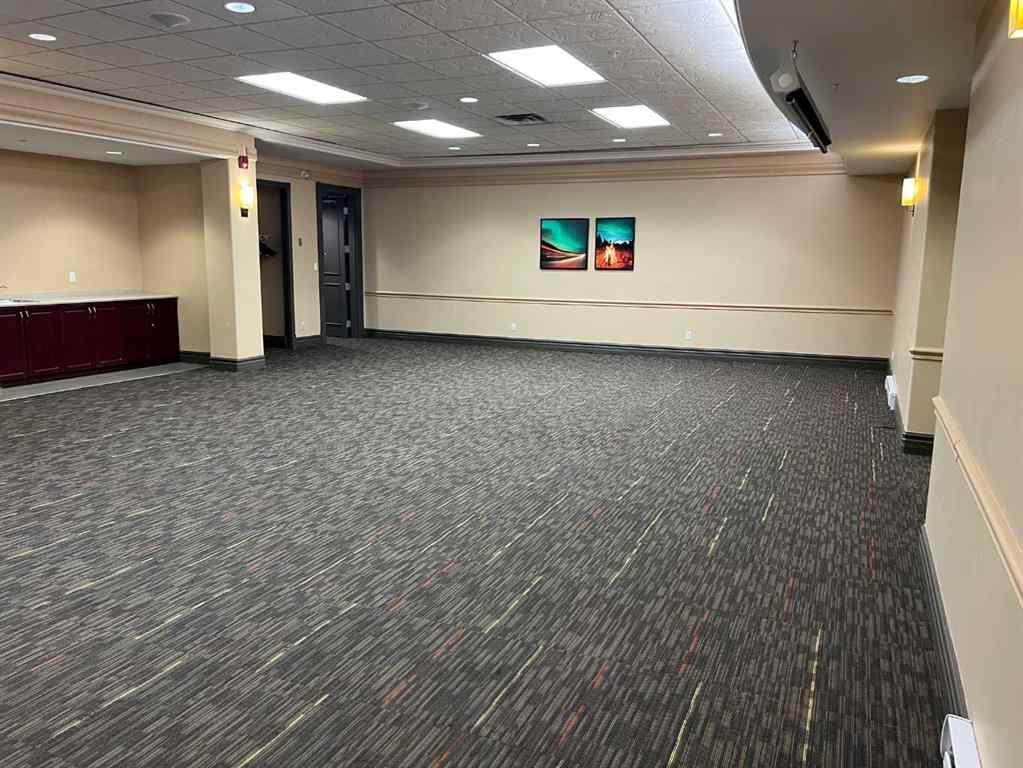 MLS® A2253284 - Unit #5 435 Gregoire Drive  in Gregoire Commercial Park Fort McMurray, Commercial