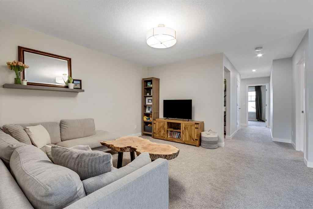 MLS® A2253291 - 101 Mallard Grove SE in Rangeview Calgary, Residential