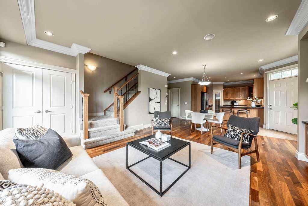 MLS® A2253293 - Unit #2 2411 2 Avenue NW in West Hillhurst Calgary, Residential