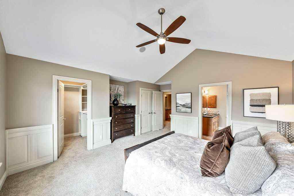 MLS® A2253293 - Unit #2 2411 2 Avenue NW in West Hillhurst Calgary, Residential