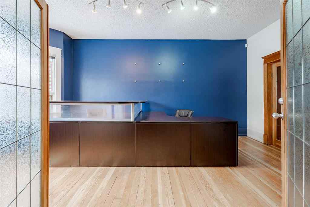 MLS® A2253295 - 1732 11 Avenue SW in Sunalta Calgary, Commercial