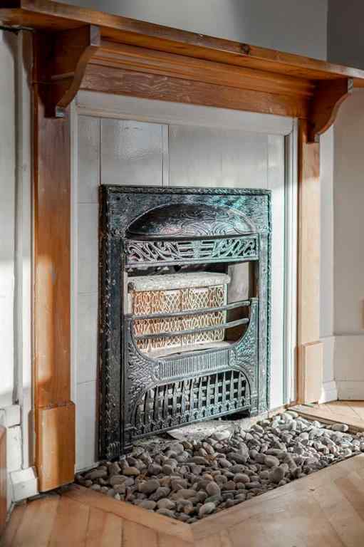 MLS® A2253295 - 1732 11 Avenue SW in Sunalta Calgary, Commercial