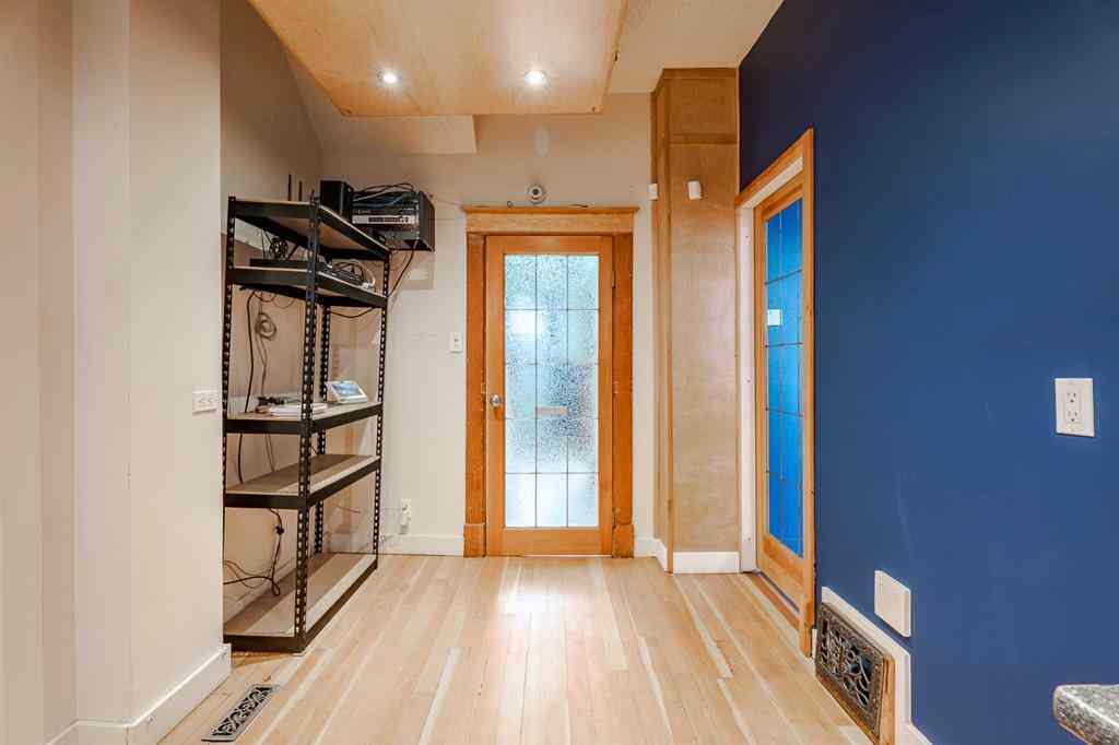 MLS® A2253295 - 1732 11 Avenue SW in Sunalta Calgary, Commercial