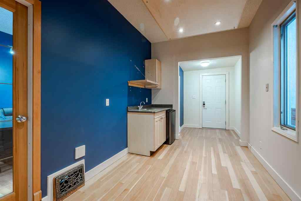 MLS® A2253295 - 1732 11 Avenue SW in Sunalta Calgary, Commercial