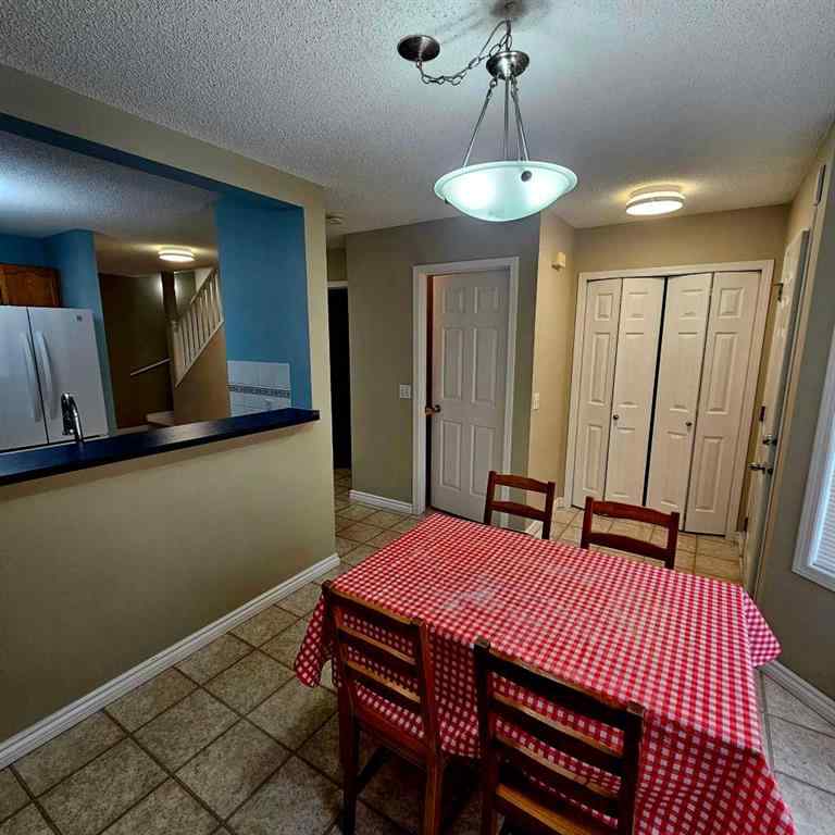 MLS® A2253299 - 5 Country Village Landing NE in Country Hills Village Calgary, Residential
