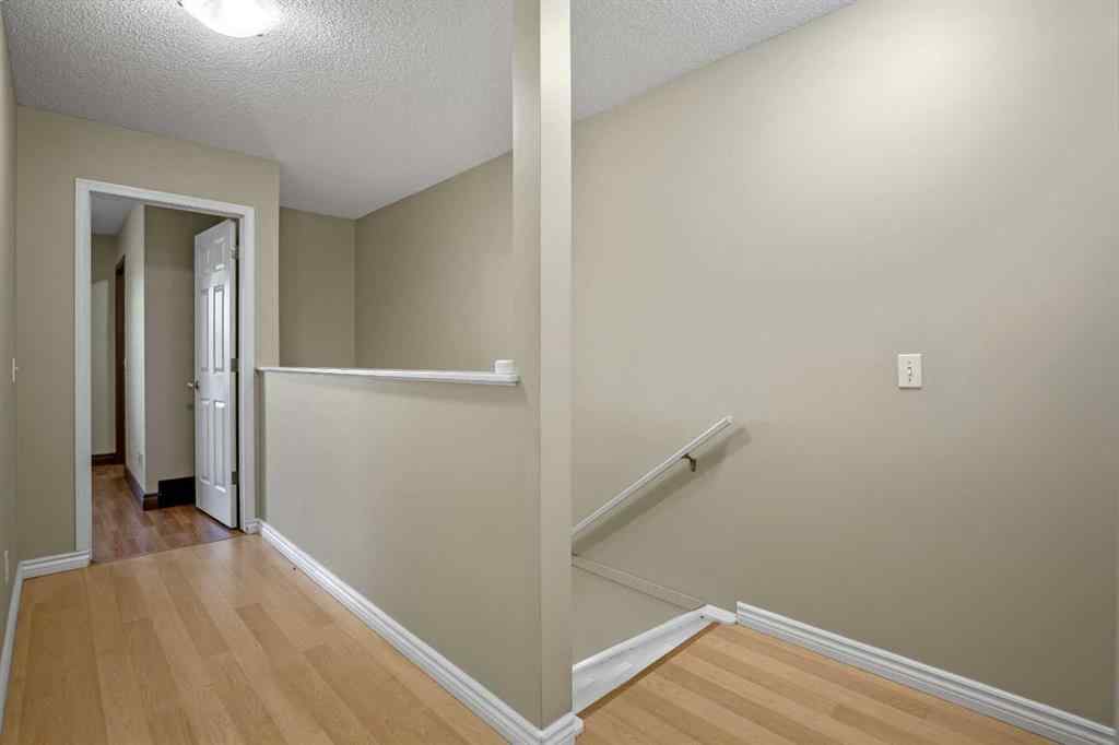 MLS® A2253299 - 5 Country Village Landing NE in Country Hills Village Calgary, Residential