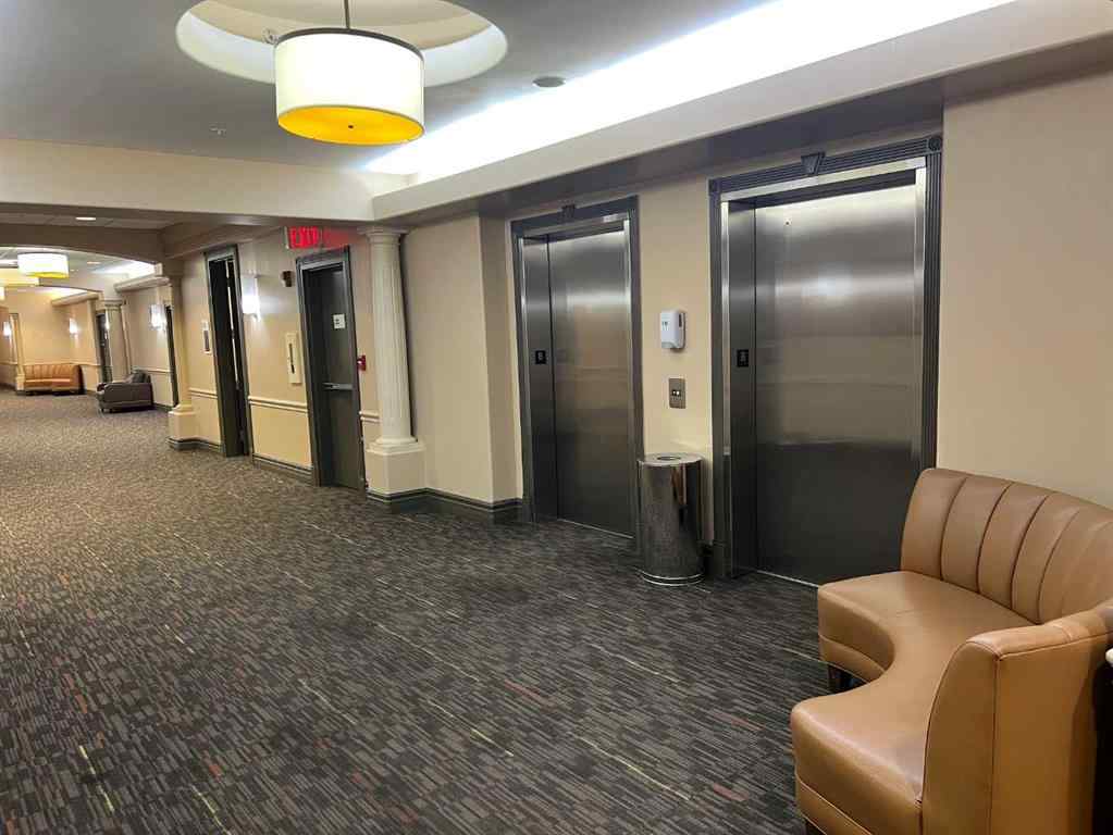 MLS® A2253300 - Unit #6 435 Gregoire Drive  in Gregoire Commercial Park Fort McMurray, Commercial