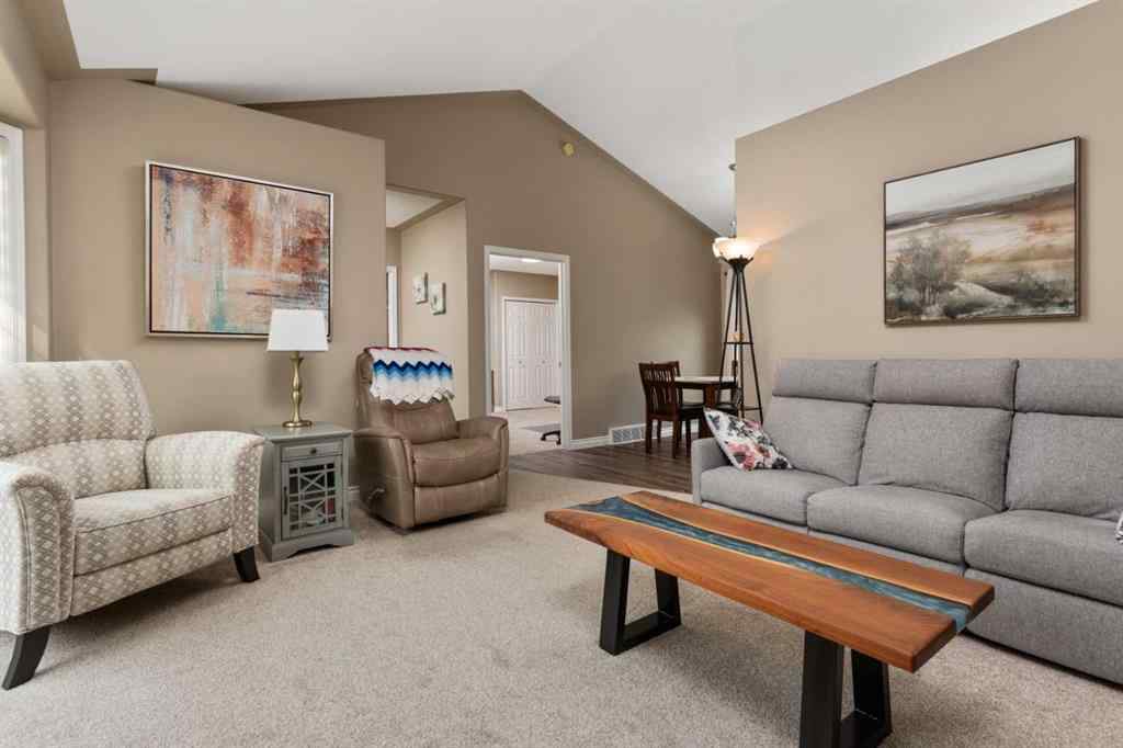 MLS® A2253301 - Unit #3 5014 56 Street  in Prospect Camrose, Residential