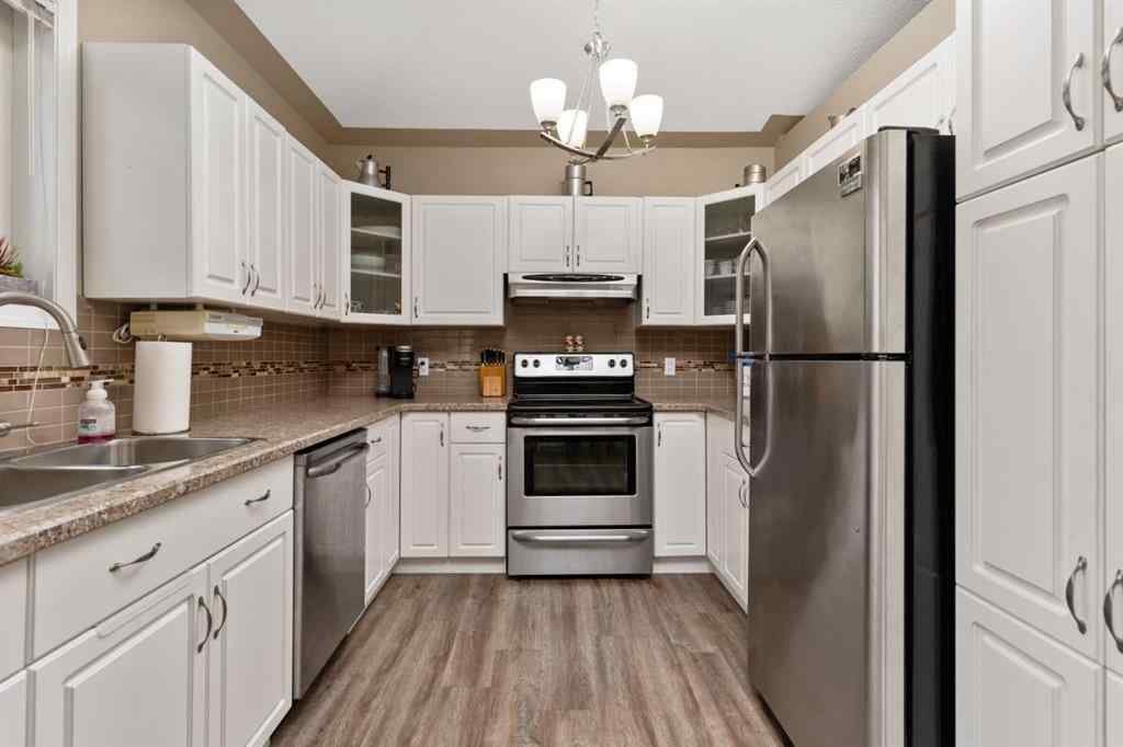 MLS® A2253301 - Unit #3 5014 56 Street  in Prospect Camrose, Residential