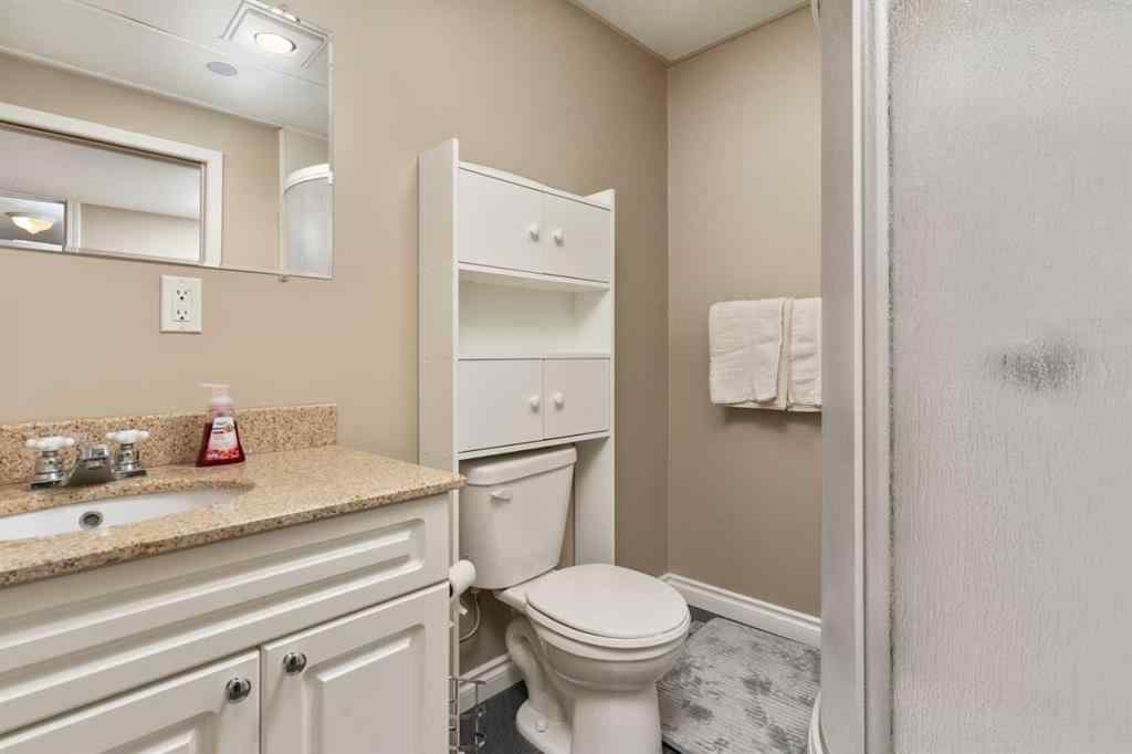 MLS® A2253301 - Unit #3 5014 56 Street  in Prospect Camrose, Residential