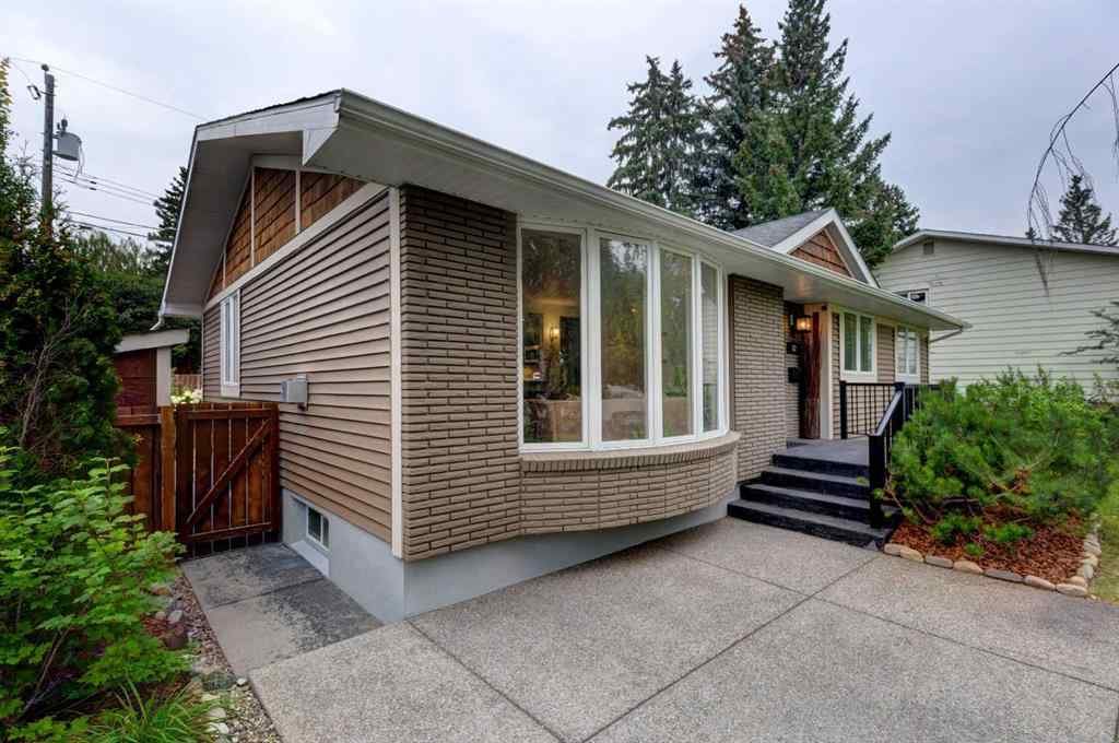 MLS® A2253303 - 82 Gladys Ridge Road SW in Glendale Calgary, Residential