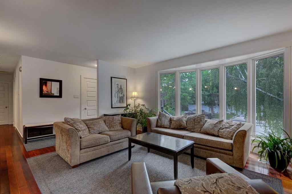 MLS® A2253303 - 82 Gladys Ridge Road SW in Glendale Calgary, Residential