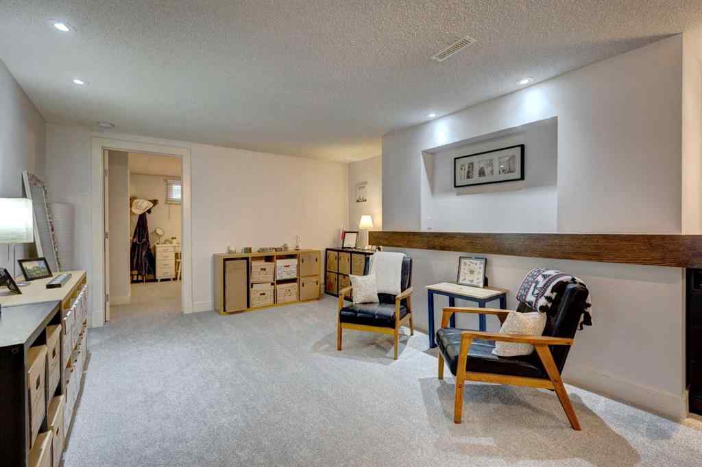 MLS® A2253303 - 82 Gladys Ridge Road SW in Glendale Calgary, Residential
