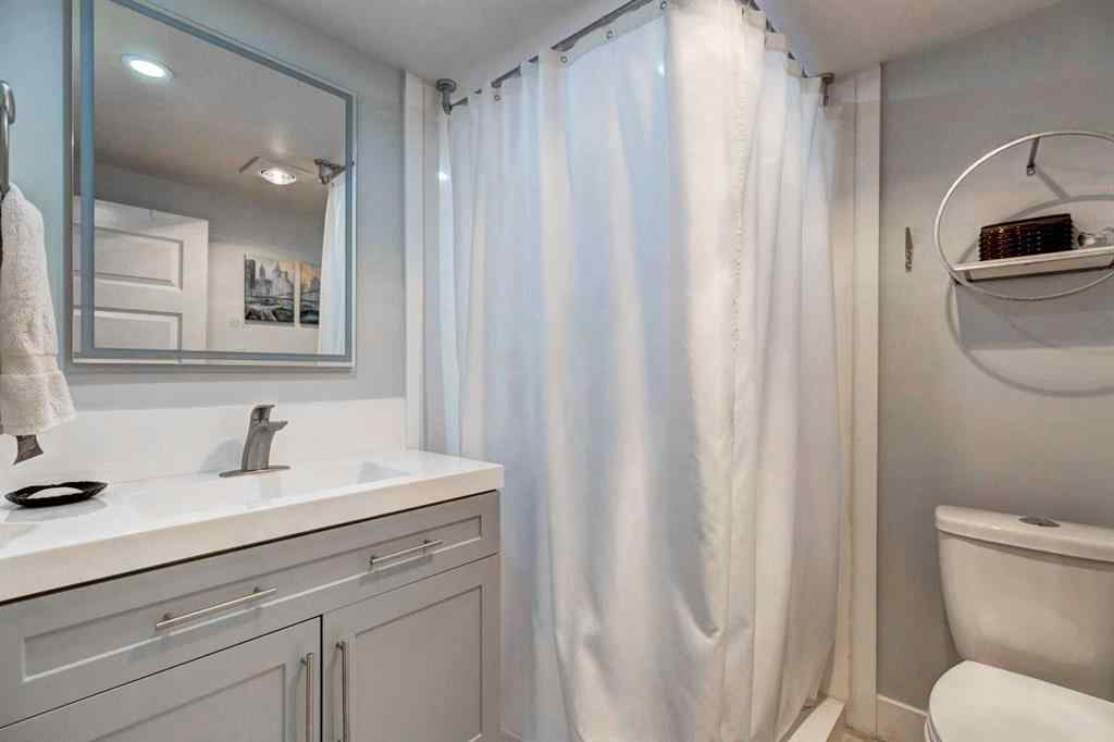 MLS® A2253303 - 82 Gladys Ridge Road SW in Glendale Calgary, Residential
