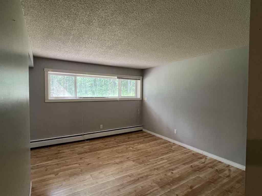 MLS® A2253304 - Unit ##2 506 41 Street   in Edson Edson, Residential