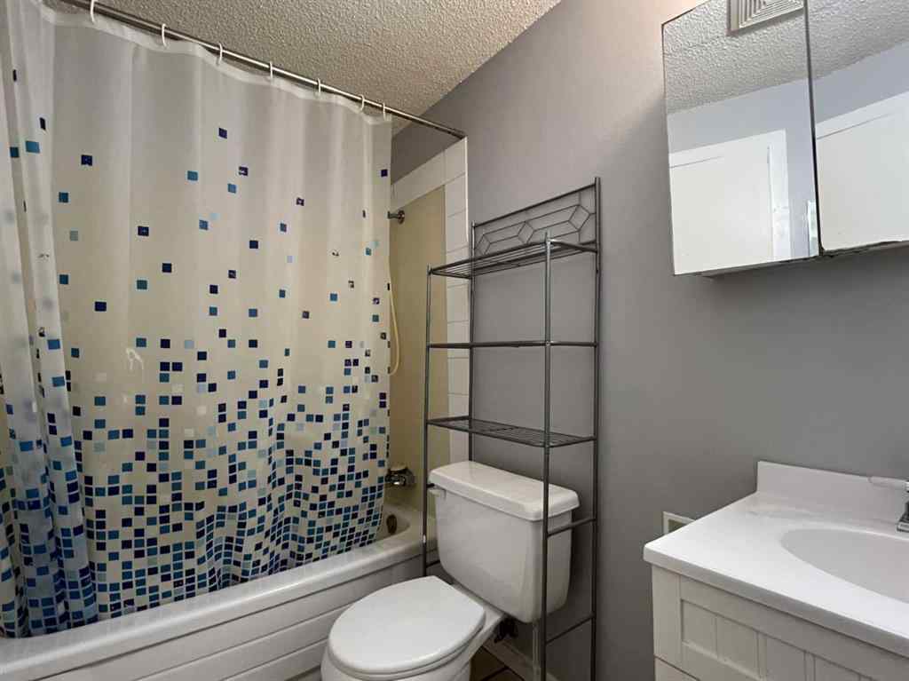 MLS® A2253304 - Unit ##2 506 41 Street   in Edson Edson, Residential