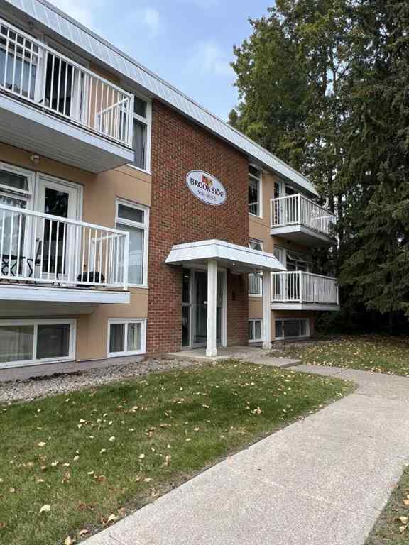 MLS® A2253304 - Unit ##2 506 41 Street   in Edson Edson, Residential
