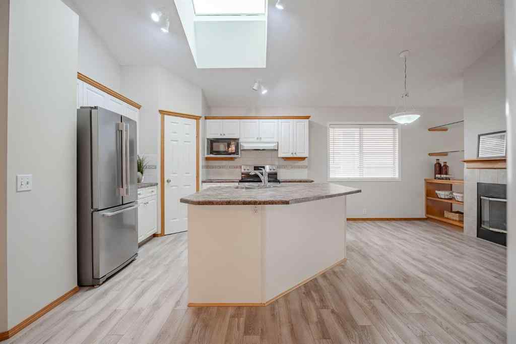 MLS® A2253306 - 132 Chaparral Villas SE in Chaparral Calgary, Residential