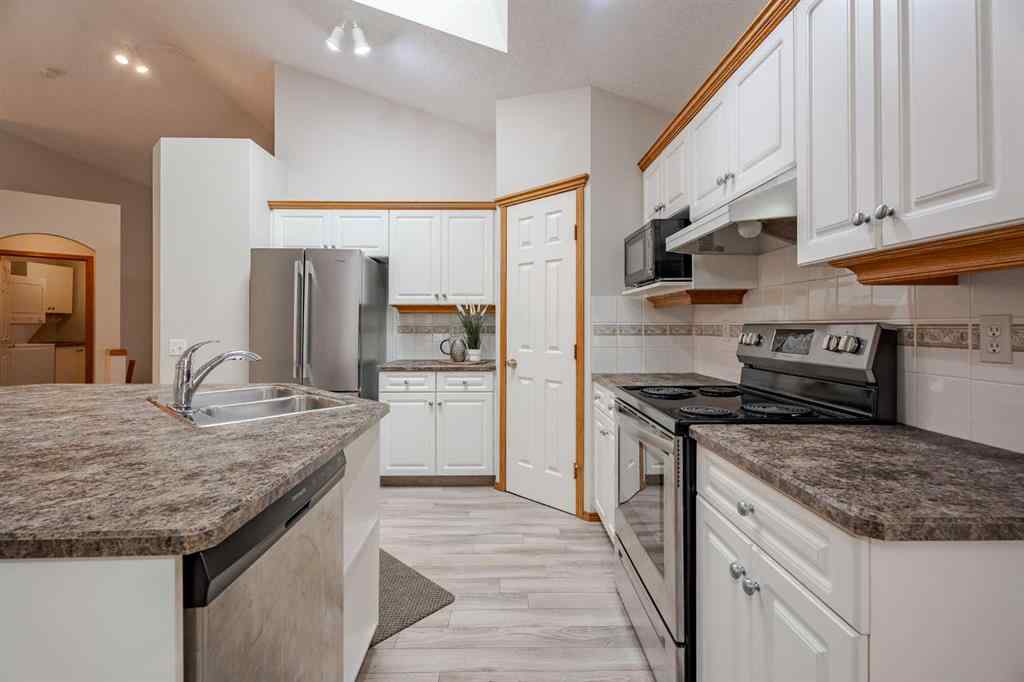 MLS® A2253306 - 132 Chaparral Villas SE in Chaparral Calgary, Residential