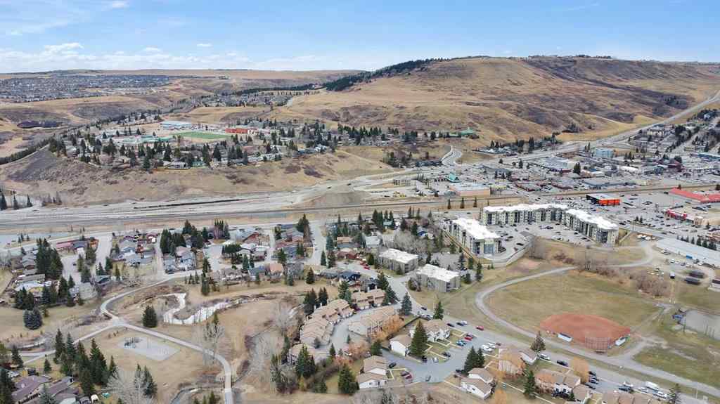 MLS® A2253310 - Unit #17 41 Glenbrook Crescent  in Glenbow Cochrane, Residential