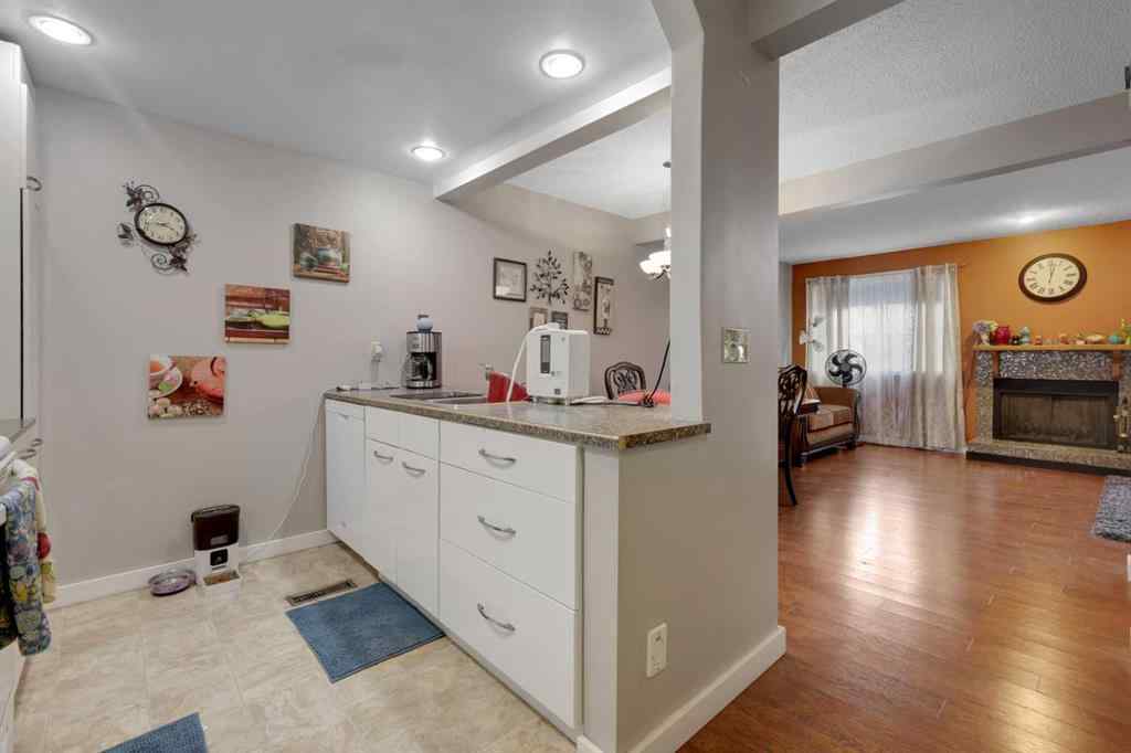MLS® A2253310 - Unit #17 41 Glenbrook Crescent  in Glenbow Cochrane, Residential