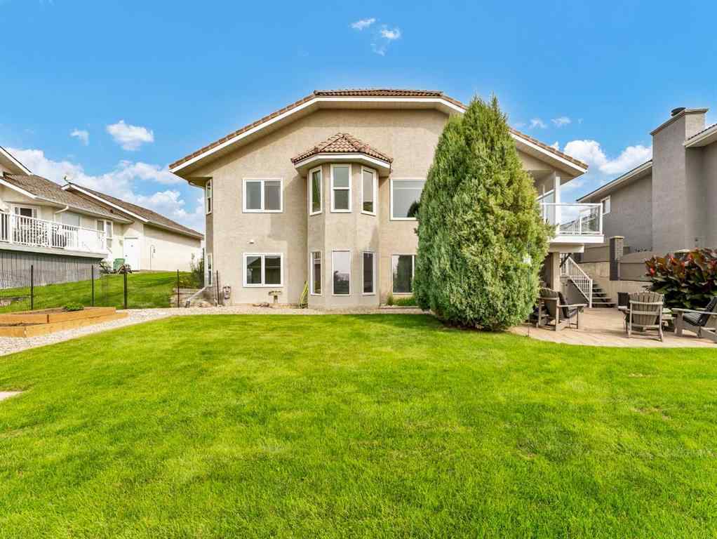 MLS® A2253314 - 729 Taylor Road SE in Ross Glen Medicine Hat, Residential