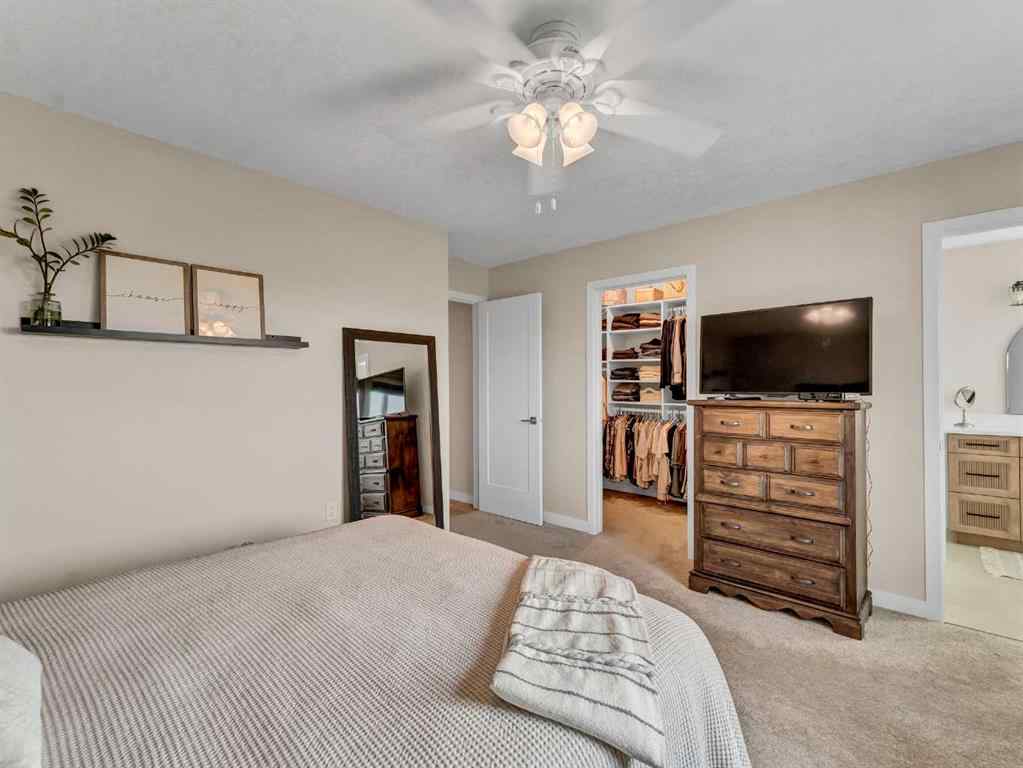 MLS® A2253314 - 729 Taylor Road SE in Ross Glen Medicine Hat, Residential