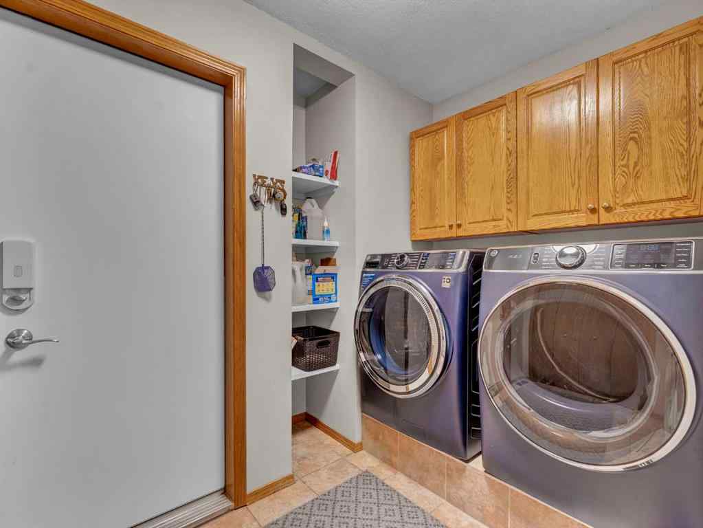 MLS® A2253314 - 729 Taylor Road SE in Ross Glen Medicine Hat, Residential