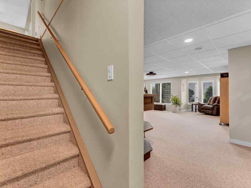 MLS® A2253314 - 729 Taylor Road SE in Ross Glen Medicine Hat, Residential