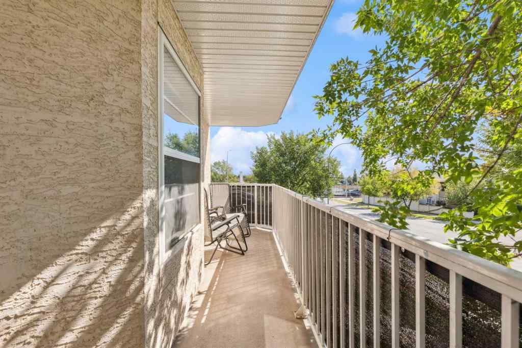 MLS® A2253315 - Unit #218 50 Westland Road  in Westridge Okotoks, Residential