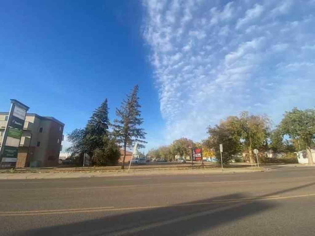 MLS® A2253319 - 603 1 Street W in Central Brooks, Land