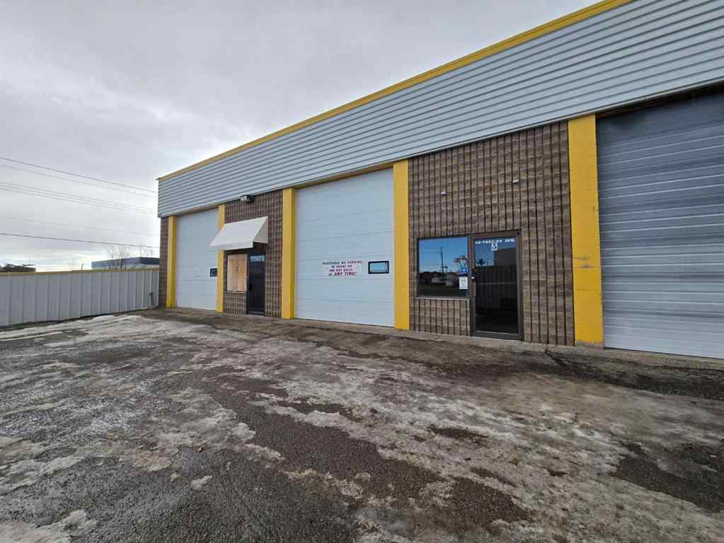 MLS® A2253322 - Unit #3 7887 50 Avenue  in Northlands Industrial Park Red Deer, Commercial