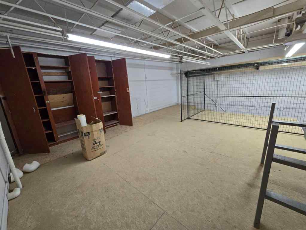 MLS® A2253322 - Unit #3 7887 50 Avenue  in Northlands Industrial Park Red Deer, Commercial