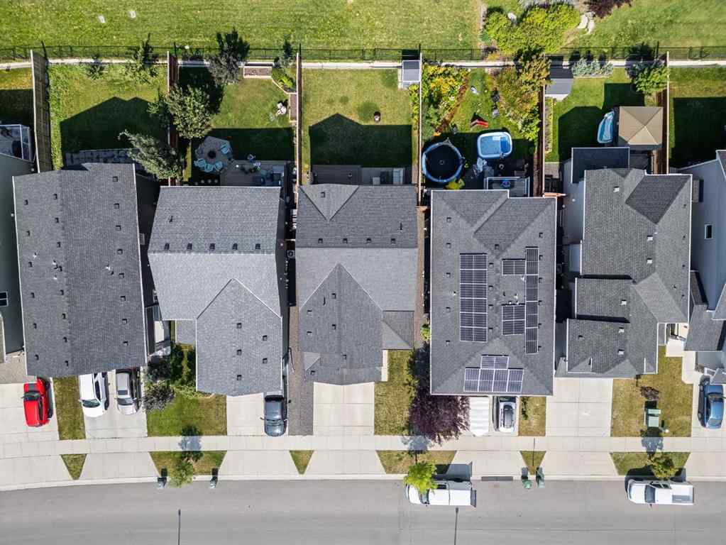 MLS® A2253324 - 92 Hillcrest Avenue SW in Hillcrest Airdrie, Residential