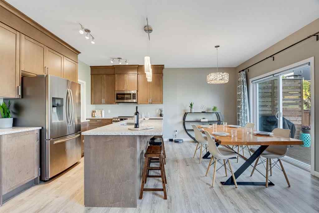 MLS® A2253324 - 92 Hillcrest Avenue SW in Hillcrest Airdrie, Residential