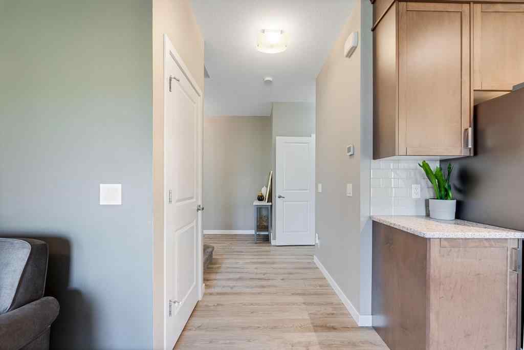 MLS® A2253324 - 92 Hillcrest Avenue SW in Hillcrest Airdrie, Residential