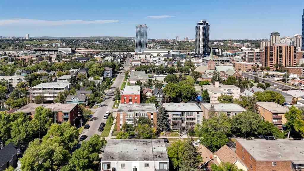MLS® A2253325 - Unit #402 1534 15 Avenue SW in Sunalta Calgary, Residential