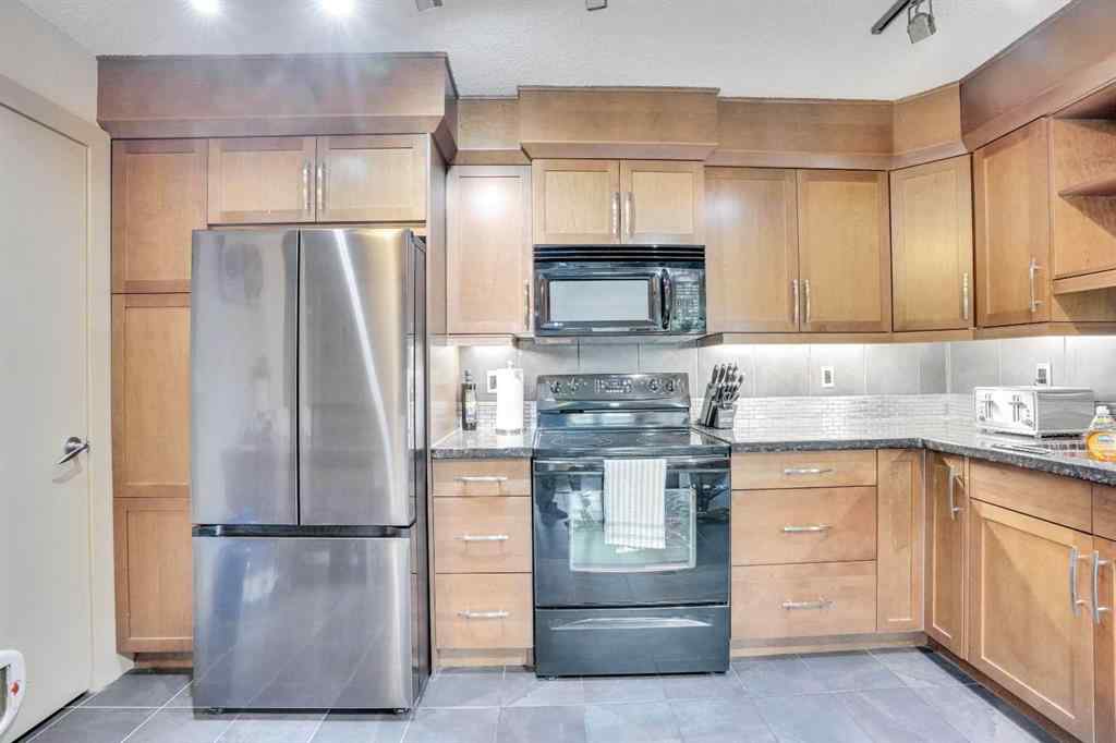 MLS® A2253325 - Unit #402 1534 15 Avenue SW in Sunalta Calgary, Residential