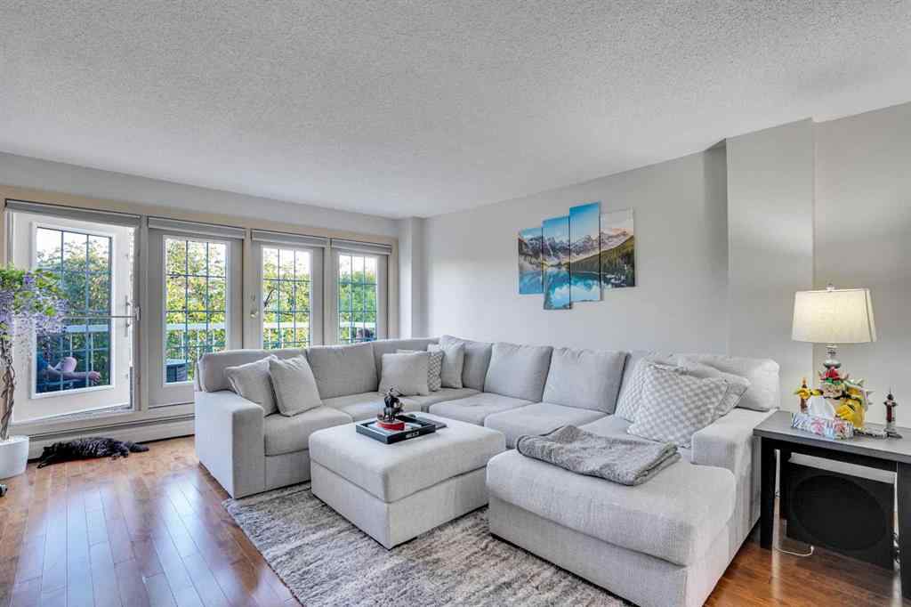 MLS® A2253325 - Unit #402 1534 15 Avenue SW in Sunalta Calgary, Residential