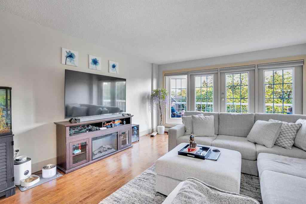 MLS® A2253325 - Unit #402 1534 15 Avenue SW in Sunalta Calgary, Residential
