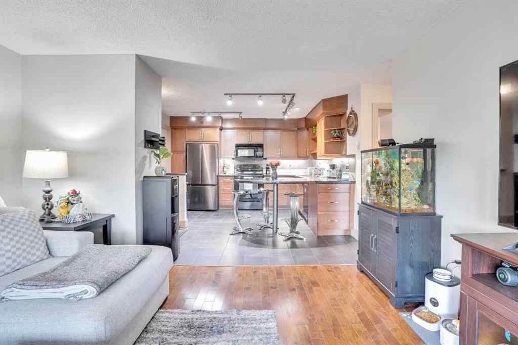 MLS® A2253325 - Unit #402 1534 15 Avenue SW in Sunalta Calgary, Residential