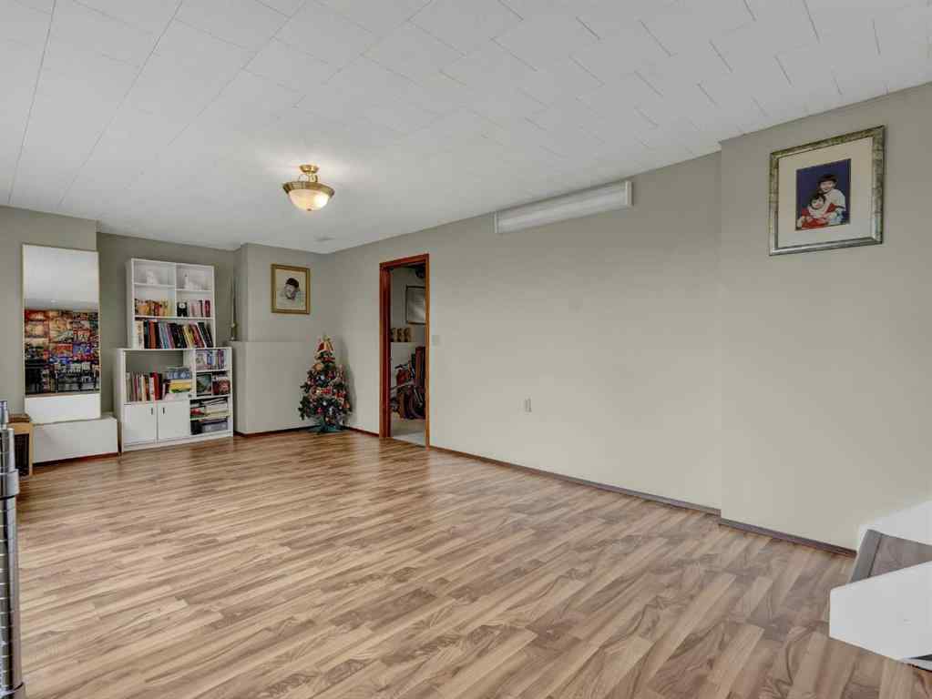 MLS® A2253326 - 99 Hawkcliff Way NW in Hawkwood Calgary, Residential