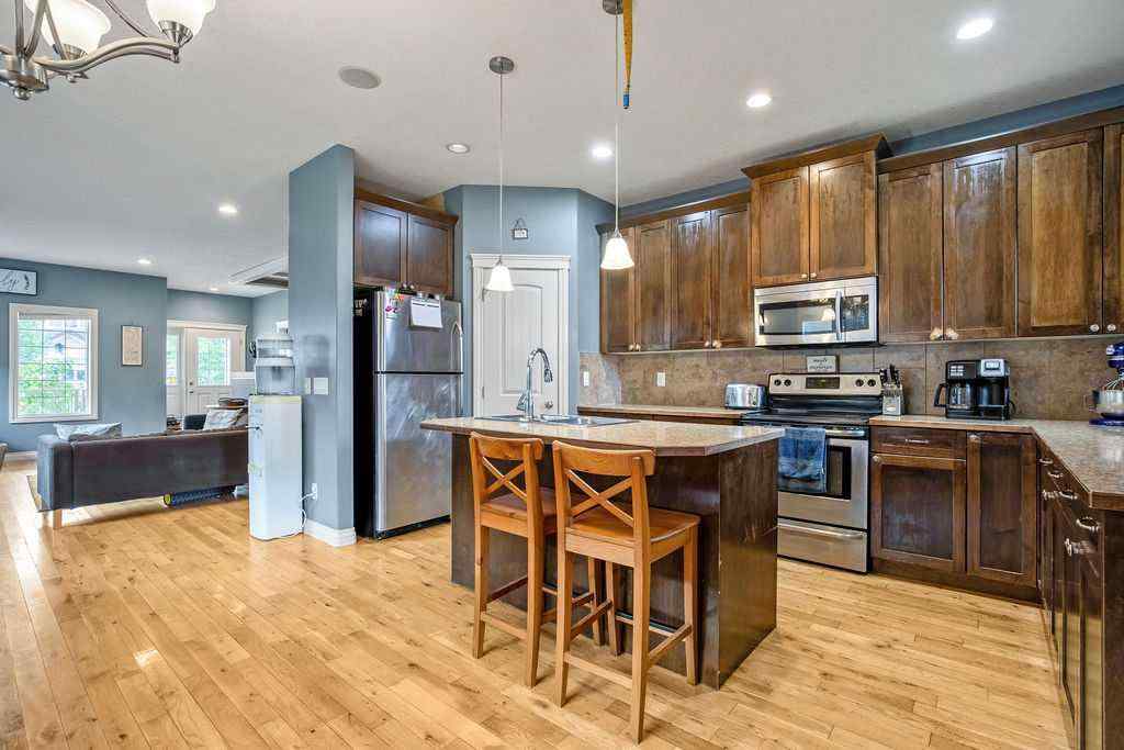 MLS® A2253331 - 1908 High Country Drive  in Highwood Village High River, Residential