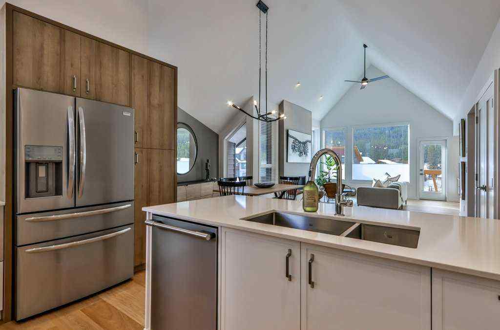 MLS® A2253332 - Unit #202L 209 Stewart Creek Rise  in Three Sisters Canmore, Residential