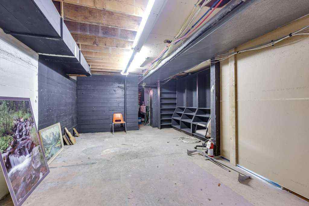 MLS® A2253333 - 5036 50 Street  in Downtown Innisfail Innisfail, Commercial