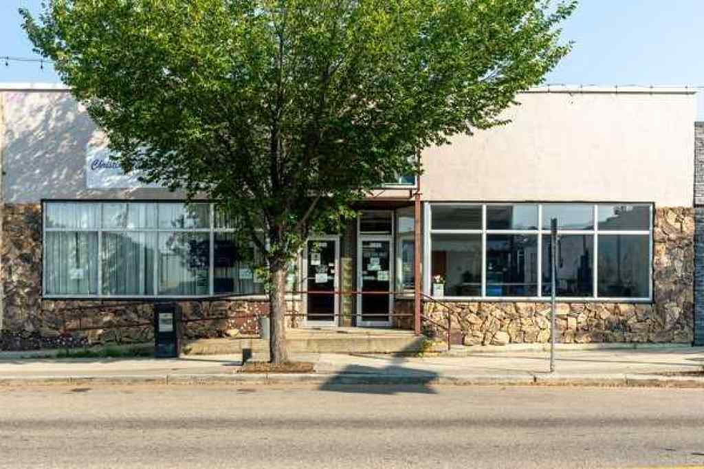 MLS® A2253333 - 5036 50 Street  in Downtown Innisfail Innisfail, Commercial